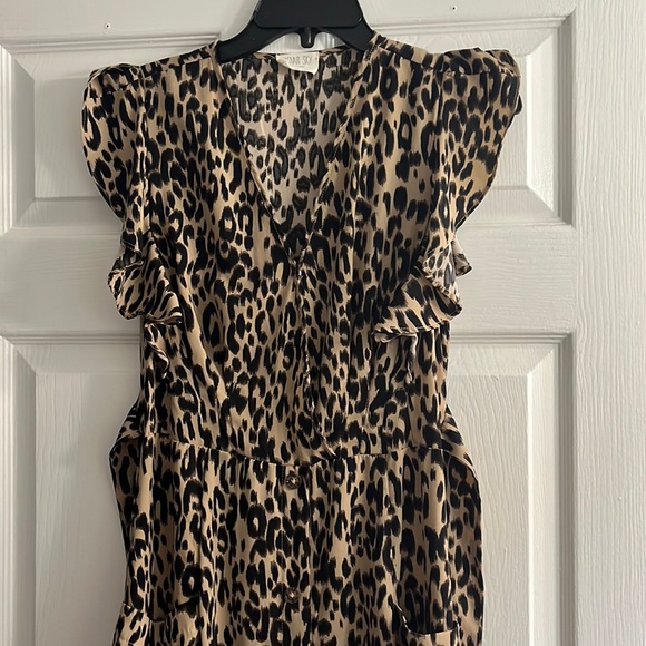 Leopard print flowing summer dress - Picture 2 of 5